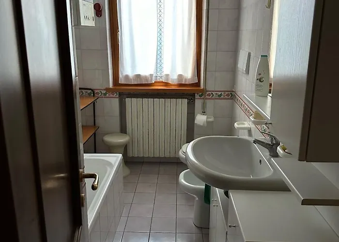 Casa Laurenta بينابيلي